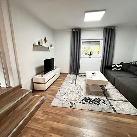 Ab Apartment Moderne Zweizimmerwohnung Villach Extérieur photo